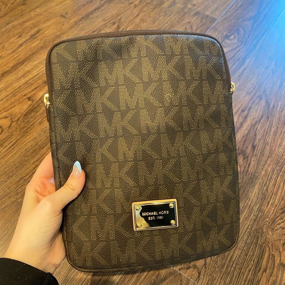 Micheal Kors Tablet Case with padding